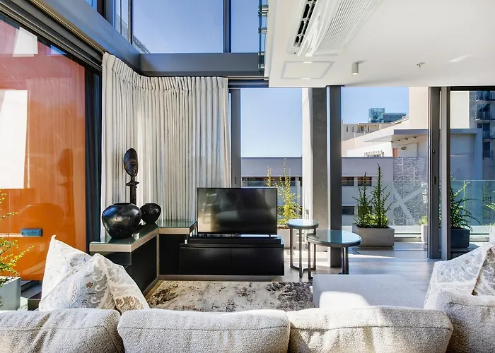 Always-Power Luxury De Waterkant Loft Retreat